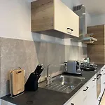 Appartement 4younic Glonn1 * Boxspring * Jacuzzi * Netflix*65“ Glonn